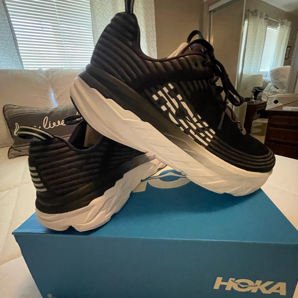 Men’s Hoka Bondi 6 Black and White Athletic Shoes with Maximalist Cushioning.